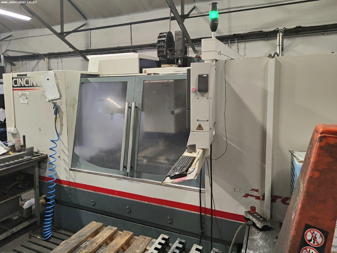  Centro di lavoro verticale CNC CINCINNATI ARROW 1250 in vendita - foto 1